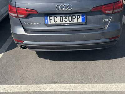 Audi A4 Cinghia di distribuzione, cambiata 20.000 km fa usata Ravenna