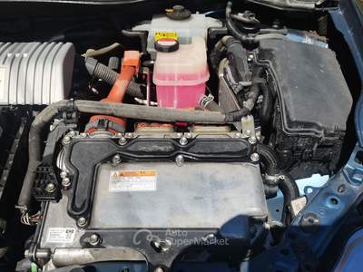 Toyota Auris BATTERIA DI TRAZIONE NUOVA usata San Cataldo