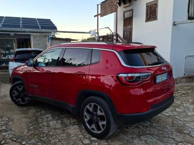 Jeep Compass Auto perfetta sia interni che esterni, non fumatore usata Corsano