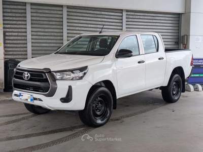 Toyota Hilux Hilux IV 2021 2.4 d-4d double cab  4wd Bianco usata Deruta