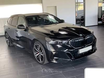 BMW Serie 5 520d BMW 520d Touring M Sport Pro Nero usata San Marino