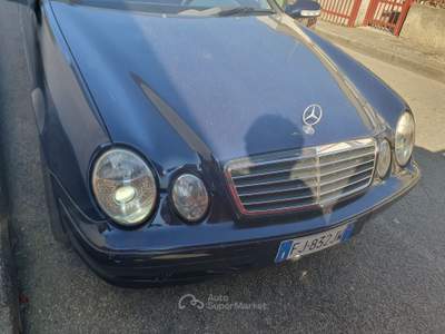Mercedes-Benz CLK Clk evo kompressor 163cv GPL 2030 Blu/Azzurro usata Milano