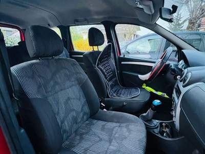 Dacia Logan Logan GPL  x neopatentati 12 mesi di garanzia Rosso usata Porto sant' Elpidio