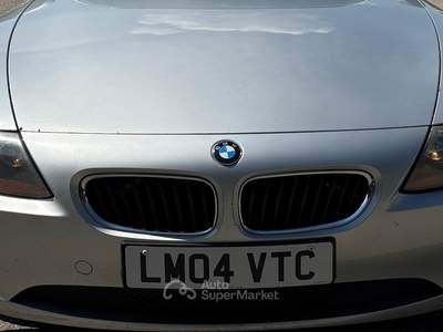 BMW Z4 Auto con targa inglese e guida a destra Grigio usata Milano