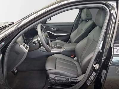 BMW Serie 3 330i BMW 330i xDrive Touring M Sport Pro Nero usata San Marino