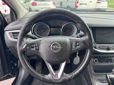 Opel Astra 1.6 BiTurbo CDTi Start&Stop Sports Tourer Dynamic Nero usata Sant'Angelo in vado