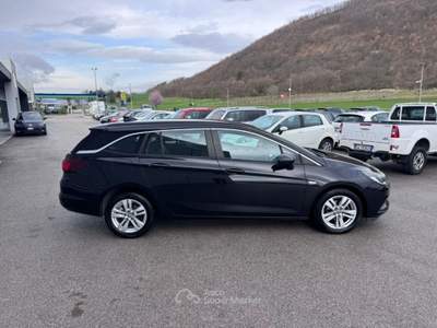 Opel Astra 1.6 BiTurbo CDTi Start&Stop Sports Tourer Dynamic Nero usata Sant'Angelo in vado