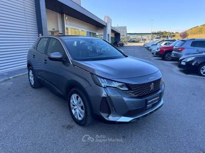 Peugeot 5008 130cv EAT8 ALLURE IVA ESPOSTA LEGGE 104 Grigio usata Sant'Angelo in vado