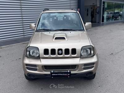 Suzuki Jimny 1.5 DDiS cat 4WD JLX TRAZIONE INTEGRALE 4X4 GANCIO Giallo usata Sant'Angelo in vado
