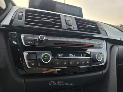 BMW Serie 3 320d 320 320d Touring Msport auto Argento usata Monte San Vito