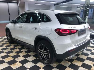 Mercedes-Benz GLA Automatic Sport Plus Bianco usata Firenze