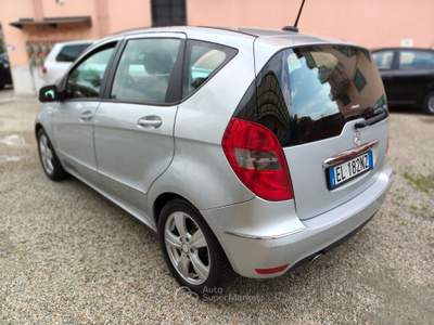 Mercedes-Benz Classe A 160 cdi 5P BlueEFFICENCY Avantgarde Argento usata SAN MARTINO SICCOMARIO
