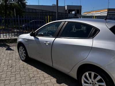 Alfa Romeo Giulietta come nuova Grigio usata Brandizzo