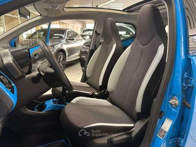 Toyota Aygo Connect 1.0 VVT-i 72 CV 5p. Cabrio - UNI PROP Blu/Azzurro usata Monza