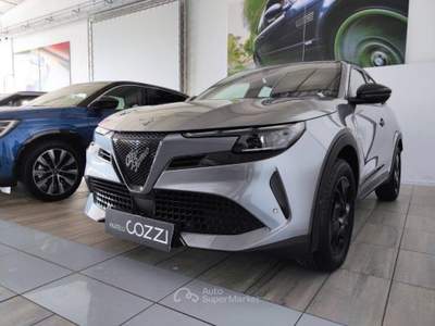 Alfa Romeo Junior  -  1.2 136 cv hybrid edct6 Grigio usata LEGNANO
