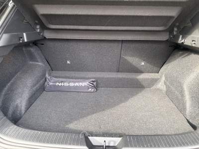 Nissan Qashqai Qashqai 1.3 mhev business 2wd 158cv xtronic Nero usata San Zeno Naviglio