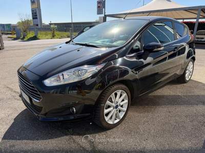 Ford Fiesta 1.0 EcoBoost 100CV 3 porte Titanium Nero usata Strambino
