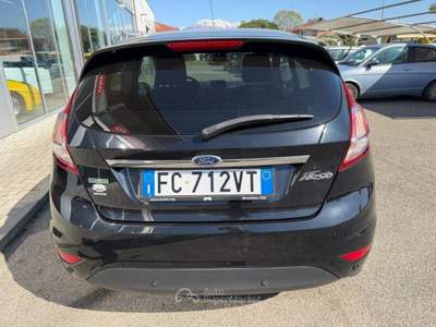 Ford Fiesta 1.0 EcoBoost 100CV 3 porte Titanium Nero usata Strambino