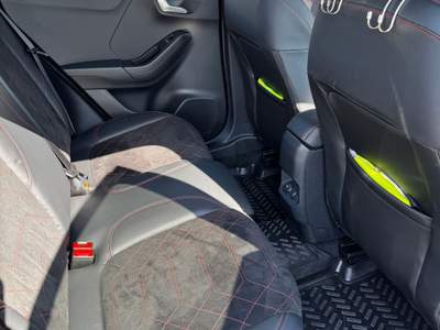 Ford Puma Tenuta sempre in box, no fumatori, unico proprietario usata Pray
