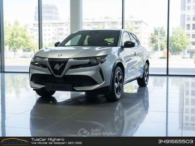 Alfa Romeo Junior Alfa Romeo Junior 1.2 145CV Hybrid Q4  #10242 Grigio usata Alghero