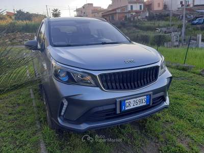 EMC Wave 2 Autovettura del 2024  in ottime condizioni, unico proprietario. Argento usata Barcellona Pozzo di Gotto
