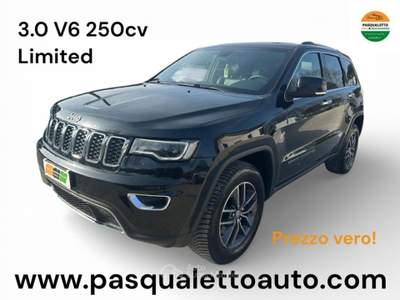 Jeep Grand Cherokee 3.0 V6 CRD 250 CV Multijet II Limited Grigio usata VENEZIA