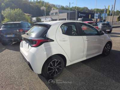 Toyota Yaris Usato per neopatentati Bianco usata Borgomanero