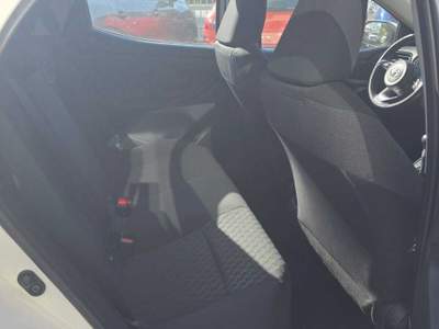 Toyota Yaris Usato per neopatentati Bianco usata Borgomanero