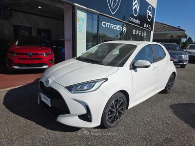 Toyota Yaris Usato per neopatentati Bianco usata Borgomanero