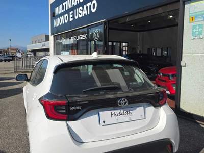 Toyota Yaris Usato per neopatentati Bianco usata Borgomanero