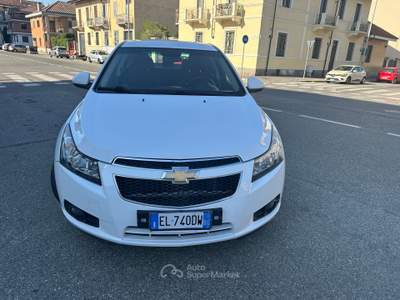 Chevrolet Cruze Chevrolet Cruze 1.6 4 benzina euro 5 pochi km possibilità di gpl Bianco usata Rivoli