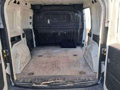 Fiat Doblò LEGGERE BENE DESCRIZIONE! Doblo 1.3 mjt Active 95cv Bianco usata Crema