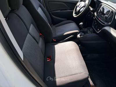 Fiat Doblò LEGGERE BENE DESCRIZIONE! Doblo 1.3 mjt Active 95cv Bianco usata Crema