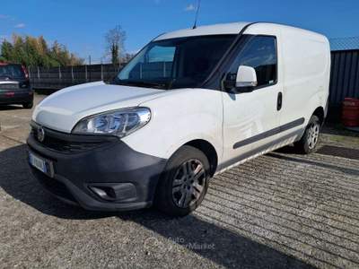 Fiat Doblò LEGGERE BENE DESCRIZIONE! Doblo 1.3 mjt Active 95cv Bianco usata Crema