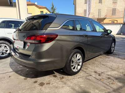 Opel Astra Astra V Sports Tourer 1.6 cdti Innovation Grigio usata Crema