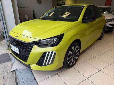 Peugeot 208 208 II 1.2 puretech Style s Verde usata Crema