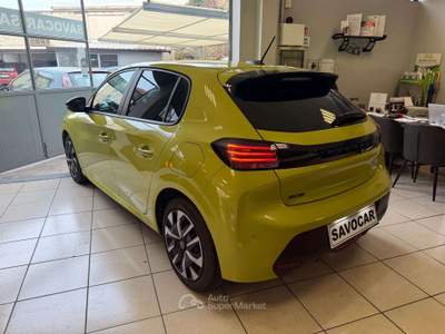 Peugeot 208 208 II 1.2 puretech Style s Verde usata Crema