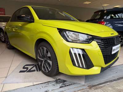 Peugeot 208 208 II 1.2 puretech Style s Verde usata Crema