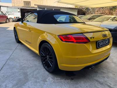 Audi TT TT III 2015 Roadster Roadster 1.8 tfsi S line Giallo usata Crema