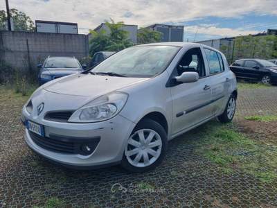 Renault Clio Auto con impianto gpl usata Barberino di mugello