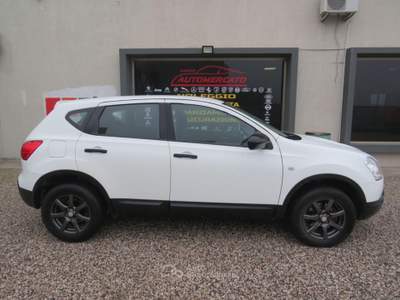 Nissan Qashqai 1.5 dCi Tekna Bianco usata Badia Pol. Via Ca'Mignola Nuo.1230