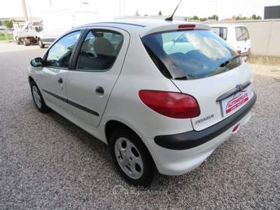 Peugeot 206 2.0 HDi 5p. XT Bianco usata Badia Pol. Via Ca'Mignola Nuo.1230