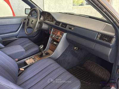 Mercedes-Benz CLE CE Coupe Blu/Azzurro usata Paitone