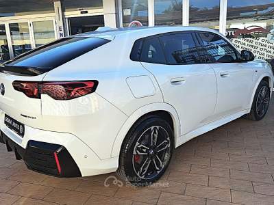 BMW X2 X2 xdrive 20d 48V MSport auto Bianco usata Casoria
