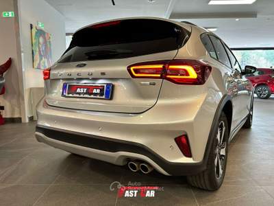 Ford Focus 1.0 EcoBoost Hybrid 125 CV 5p. Active Grigio usata Cesena