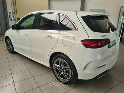Mercedes-Benz Classe B B 250e phev Auto AMG Line Premium Plus Bianco usata Parma
