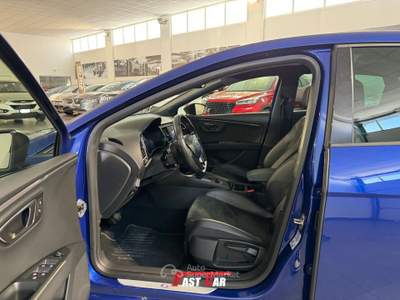 Seat Leon Leon 1.5 TGI DSG 5p. Black Edition Blu/Azzurro usata Cesena