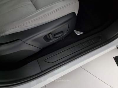 Land Rover Range Rover Evoque Range Rover Evoque 2.0d i4 mhev awd 150cv autocarro N1 Bianco usata Reggio nell'Emilia
