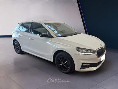 Skoda Fabia IV 2022 1.0 mpi Young Edition 80cv Bianco usata Torino