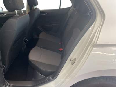 Skoda Fabia IV 2022 1.0 mpi Young Edition 80cv Bianco usata Torino